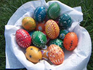 L'uovo di PasquaStoria e significato simbolico